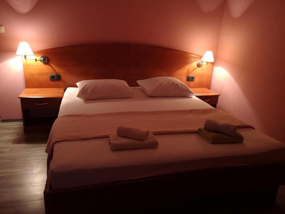 Apartmani Olivera 2 Supetarska Draga Rom bilde