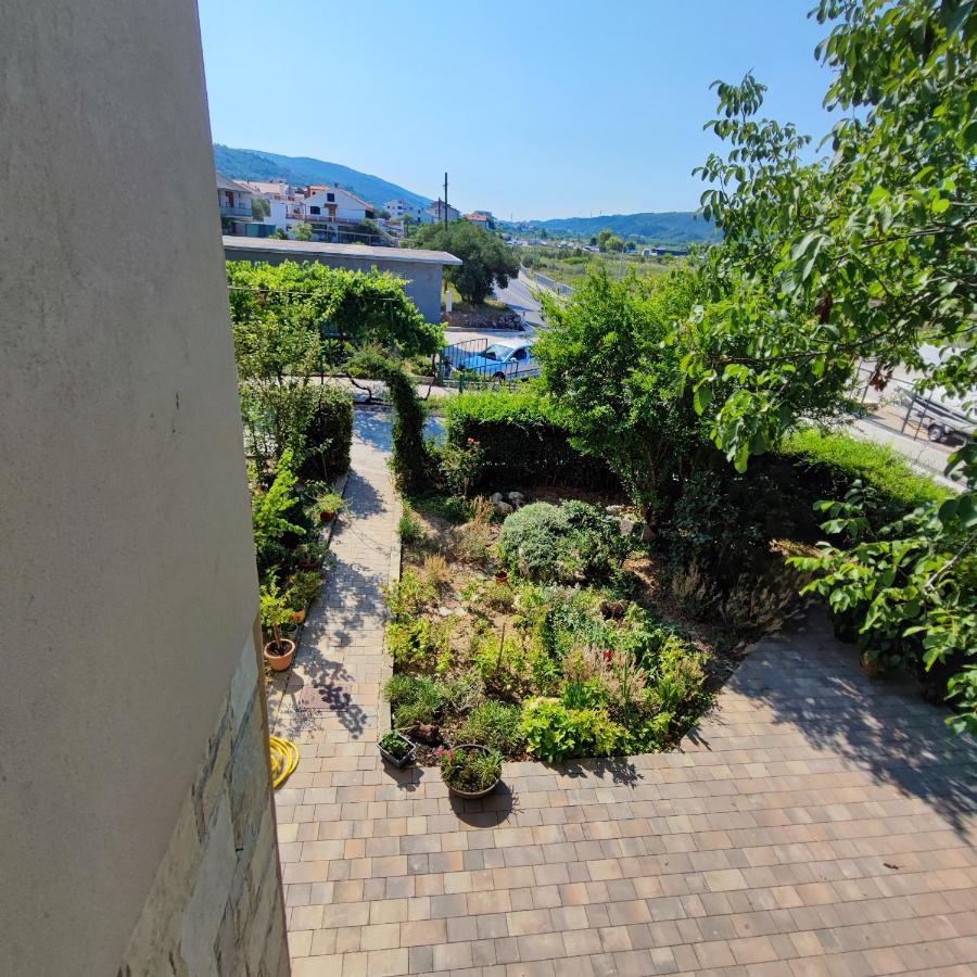 Apartmani Olivera 2 Supetarska Draga Eksteriør bilde
