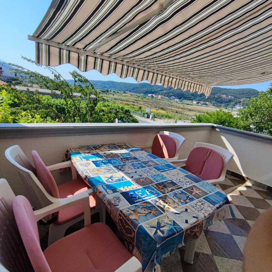 Apartmani Olivera 2 Supetarska Draga Eksteriør bilde